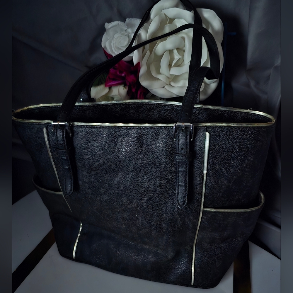 Michael Kors MK Logo Black + Silver Tote Shoulder Bag Purse - Picture 2 of 2